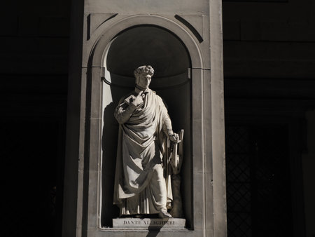 the dante alighieri sculpture florence outside uffizi museumの写真素材