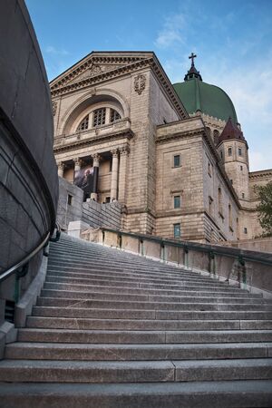 Montreal, Quebec, Canada, September 6, 2018: Tourists near the Saint Joseph Oratory Church on Mount Royal Oratoire Saint-Joseph du Mont-Royal, 1904 - 1967 is a Roman Catholic basilica on the western side of Mount Royal in Montreal.のeditorial素材