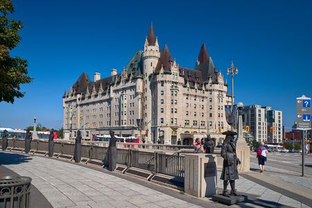 Ottawa, Ontario, Canada September 18, 2018: The famous Chateau Laurier hotel, resembling a giant castle, stands proudly in downtown Ottawa under a clear, deep blue sky. Travel to Canada.のeditorial素材