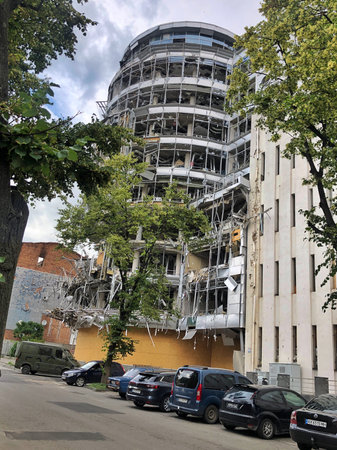 23.06.2022 Ukraine, Kharkov. war in Ukraine. Destroyed office building as a result of air bombardment by Russian troops. War of Russia against Ukraine.のeditorial素材