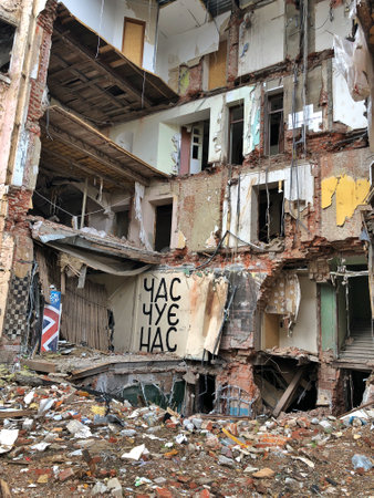 23.06.2022 Ukraine, Kharkov. war in Ukraine. Broken house from a rocket attack. Lets pray for Ukraine, Stop the war in Ukraineのeditorial素材