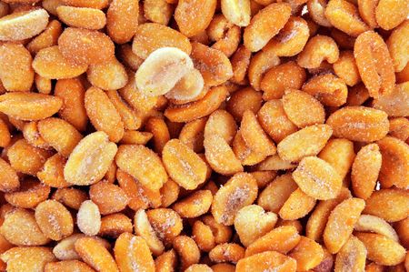 Chili flavoured peanuts in close-upの写真素材