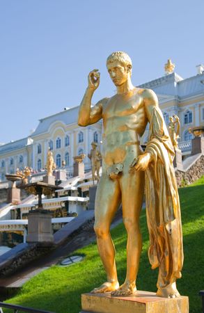 Golden garden sculpture in park at Peterhof, Russiaの写真素材