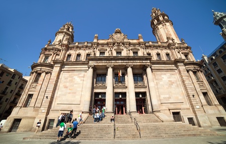 BARCELONA, SPAIN - APRIL 12: View of Barcelona in April 12, 2011 in Barcelona, Spain. Main post office - Correos de Barcelona  のeditorial素材