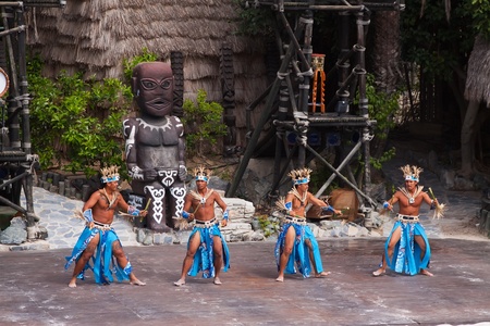 SALOU, SPAIN - APRIL 13:  Port Aventura theme Park in April 13, 2011 in Salou, Spain. Dansers performance traditional show at Polynesian areaのeditorial素材