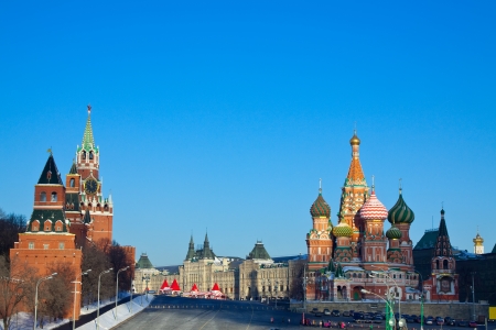  Intercession Cathedral  and   Spasskaya Tower of Moscow Kremlin at Red Square in winter. Moscow. Russiaの写真素材