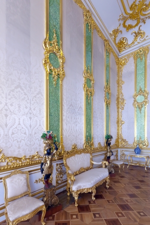 ST.PETERSBURG, RUSSIA - AUGUST 2: Interior of Catherine Palace in August 2, 2012 in St.Petersburg, Russia. The former imperial palace.  Building is laid in 1717 on orders of Catherine I. Now a museumのeditorial素材