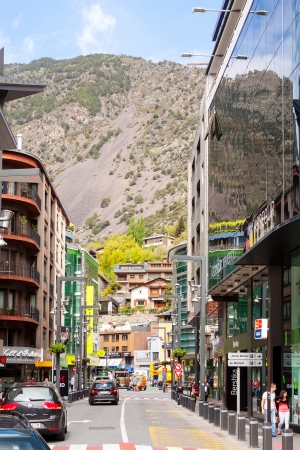 ANDORRA LA VELLA, ANDORRA - MAY 8: Commercial area of city in May 8, 2013 in Andorra la Vella, Andorra. City located in the east Pyrenees and amous for its duty-free shops
のeditorial素材