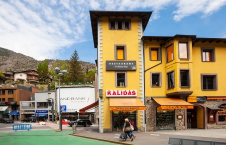ANDORRA LA VELLA, ANDORRA - MAY 8: View of streets with shops in Andorra la Vella in May 8, 2013 in Andorra la Vella, Andorra.
City located in the east Pyrenees between France and Spain のeditorial素材