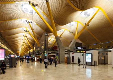 MADRID, SPAIN - APRIL 26: Interior of Barajas Airport in April 26, 2013 in Madrid, Spain. In 2012 the airport handled 45,195,014 passengersのeditorial素材