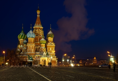 Intercession Cathedral at Red Square in winter night. Moscow, Russiaの写真素材