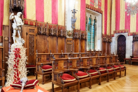 BARCELONA, SPAIN- APRIL 23   Gothic interior of  Barcelona city hall in April 23, 2013 in Barcelona, Spain  Hall named Council of One Hundred dated 1369 - 1373のeditorial素材