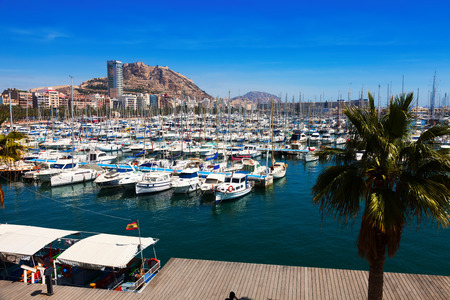  ALICANTE, SPAIN - APRIL 14, 2014: View of  port with yachts and Castle of Santa Barbara in background. Alicante のeditorial素材