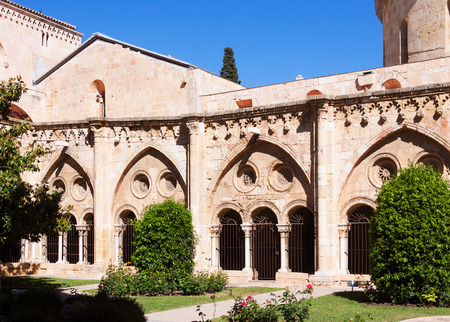Gothic cloister of Tarragona Cathedral.  Spainの写真素材