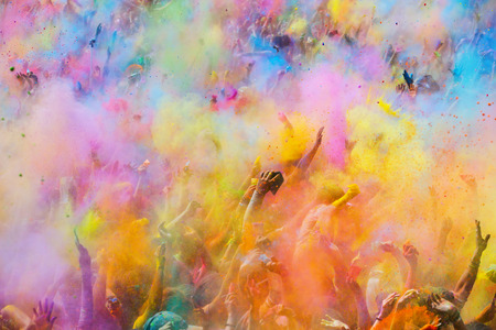BARCELONA, SPAIN - APRIL 12, 2015:   Festival de los colores Holi. Holi is traditional holiday of Indiaのeditorial素材