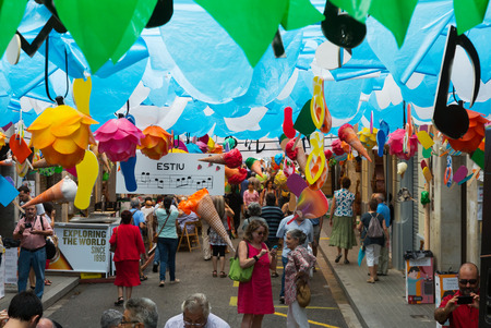 BARCELONA, SPAIN - AUGUST 16, 2015:   Major de Gracia Festival  in Barcelona, Spain. Decorated streets of Gracia district.  Summer themeのeditorial素材