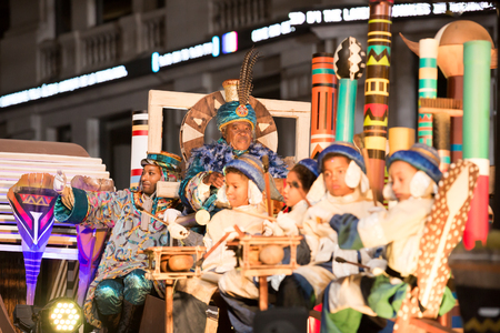 BARCELONA, SPAIN â  JANUARY 5, 2017: Parade cavalcade Three Kings around streets of Barcelona. Cabalgata de los Reyes Magos. Barcelona, Spainのeditorial素材