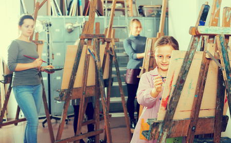 Young artists are trained to draw beautifully in the studioのeditorial素材