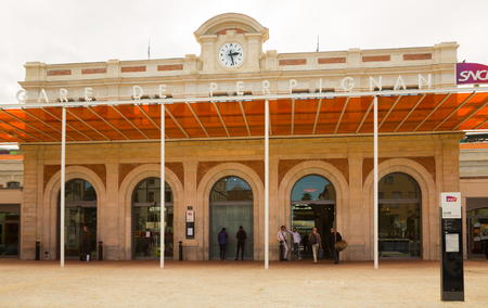 PERPIGNAN, FRANCE - MAY 11, 2017: Railway station of Perpignan inextricably linked with work of great Salvador Daliのeditorial素材