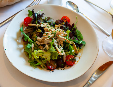 Chicken and cherry tomato salad