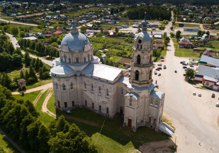 View of  white-stone Orthodox church of Life-Giving Trinity in Gus-Zhelezny, Ryazan region, Russiaのeditorial素材