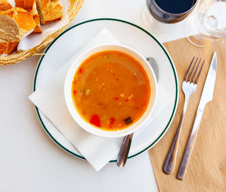 Lentejas con chorizo, beans stewed with chorizoの写真素材