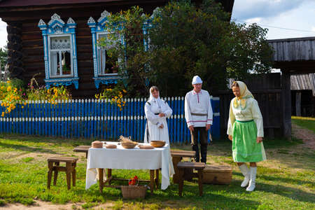 Actors showing open air theatrical performance in Ethnographic Museum in Kozmodemyanskのeditorial素材