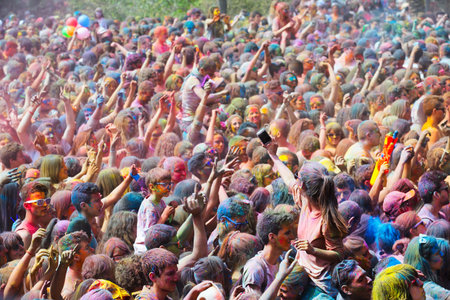 Festival de los colores Holi in Barcelonaのeditorial素材