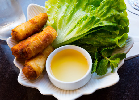 Crispy fried rolls Nem ran