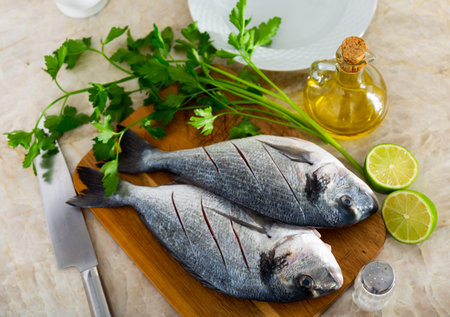 Raw dorado fish with cilantro and lime