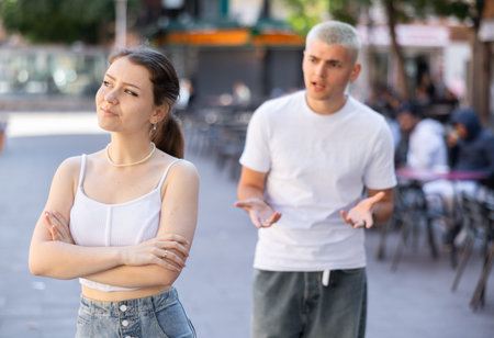 guy and his girlfriend on the street