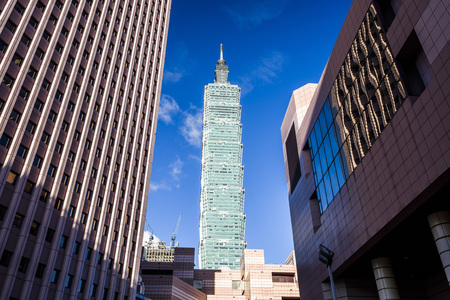 TAIPEI, TAIWAN - Taipei 101 Skyscraper in Taipei, TAIWAN.のeditorial素材