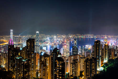 panoramic night view of Hong Kong from the Victoria peak in Hong Kong.のeditorial素材
