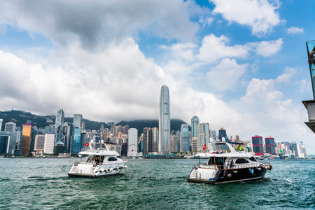 Yacht sailing into Hong Kong's Victoria Harbour.のeditorial素材
