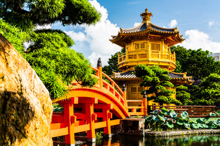 View The Golden Pavilion Temple in Nan Lian Garden, Hong Kong, This is a government public park, situated at Diamond hill, Kowloon, Hong Kongのeditorial素材