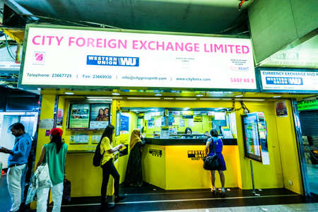 Money changer shop; There are a large number of money changers around tourist areas or commercial districts in Hong Kongのeditorial素材