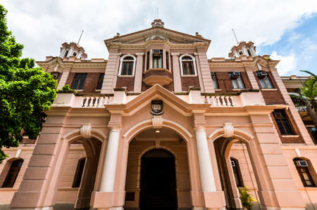 The University of Hong Kong in Pok Fu Lam, Hong Kong. Founded in 1911, it is the oldest tertiary institution in Hong Kong.のeditorial素材