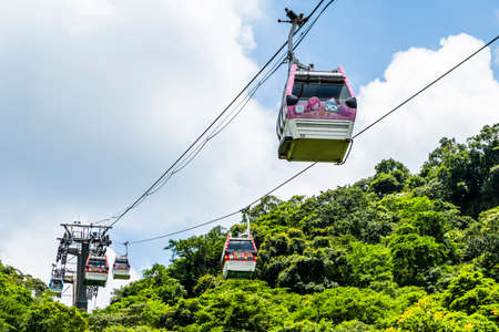 Maokong Gondola. Cable car moving across the hills, It's a gondola lift transportation system in Taipei, Taiwanのeditorial素材