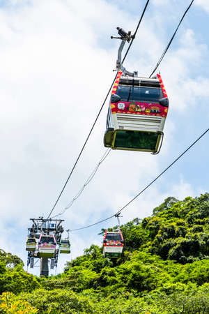Maokong Gondola. Cable car moving across the hills, It's a gondola lift transportation system in Taipei, Taiwanのeditorial素材