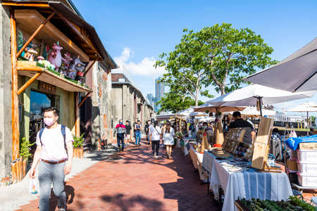Tourists are visiting the bazaar activities held at the Pier-2 Art Center in the port of Kaohsiung, Taiwan.のeditorial素材
