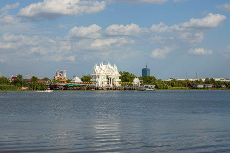 The landscape of the Chao Phraya River and the city on both sides of the river in Thailandの写真素材