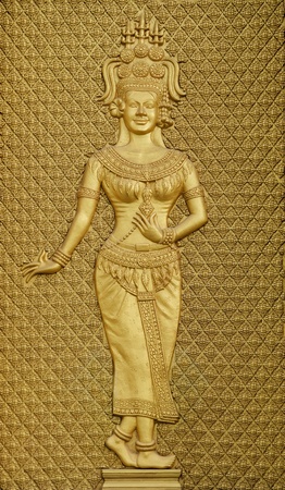 golden buddhist image in phnom penh cambodiaの写真素材