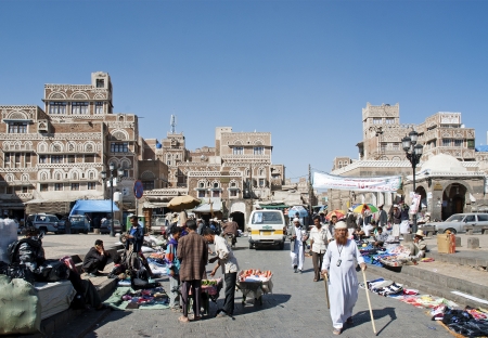 bab yemen square in sanaa yemenのeditorial素材