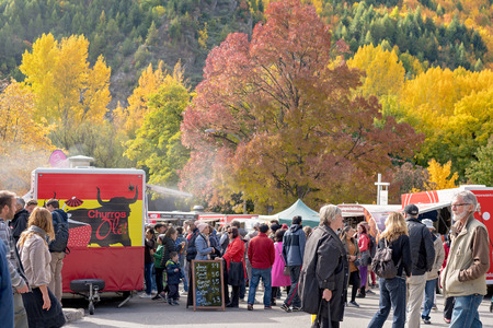 ARROWTOWN, NEW ZEALAND - APRIL 2018: Tourists flock to Arrowtown for the Akura Arrowtown Autumn Festival 19th to 25th April 2018のeditorial素材