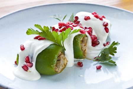 Chile en nogada mexican dishの写真素材