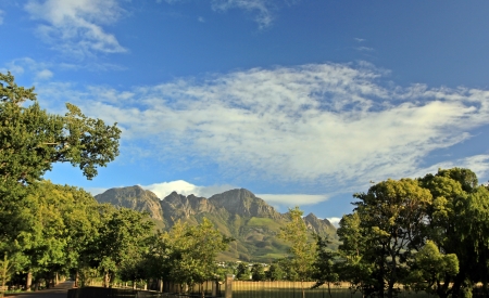 View of mountains in the Cape Winelands, South Africaの写真素材