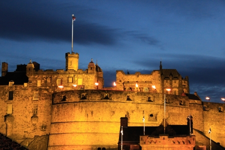 Edinburgh Castle at night during Military Tattooのeditorial素材