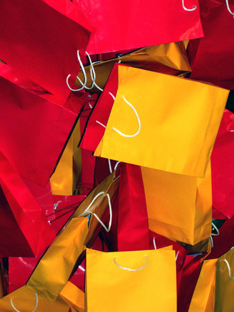 paper shopping bags