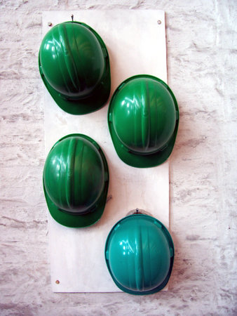 green helmets
