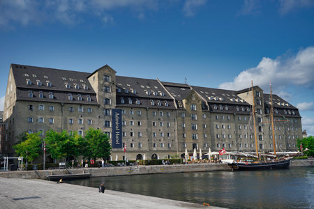 Copenhagen, Europe, hotel building, Nyhavn, Amalienhavn, waterfront